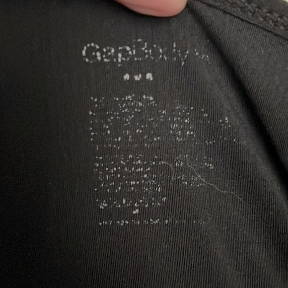 GAP 🧘🏻♀️ BLACK RAZORBACK ATHLETIC YOGA TANK TOP w/BUILT IN SHELF BRA Women’s 2X - Picture 5 of 5